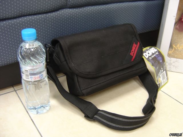 [分享] Sony R1 入手囉 (加上試拍照囉2006.02.08)