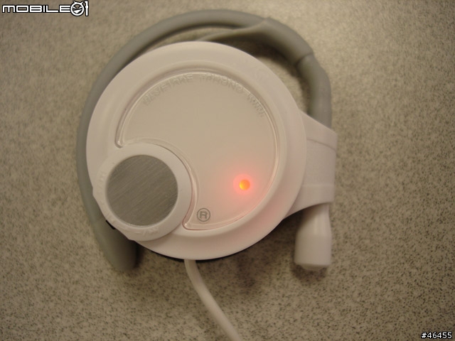 [分享]輕巧玲瓏! BLUETAKE i-PHONO mini  耳掛式藍芽立體聲耳機入手報告(三色到齊囉,12/24補上BT430TX)