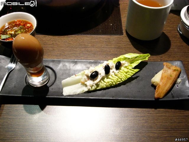 [美食] 吃出食材真美味，聚 北海道昆布鍋