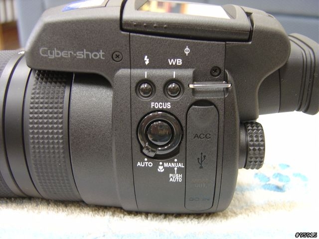 [分享] Sony R1 入手囉 (加上試拍照囉2006.02.08)