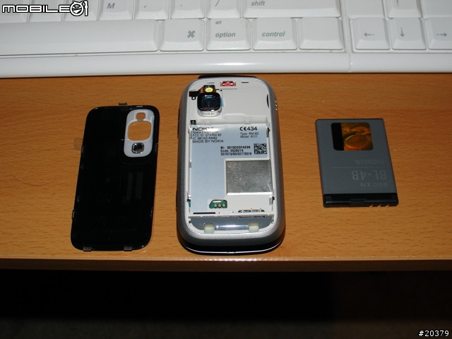 第一次在NOKIA區貼圖 - Nokia 6111 - 圖補齊了…
