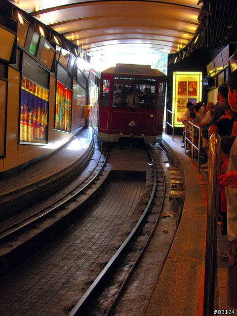 香港山頂半天遊（16p）