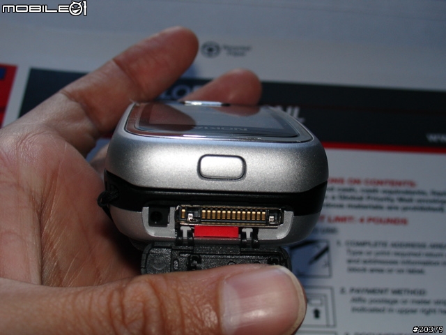 第一次在NOKIA區貼圖 - Nokia 6111 - 圖補齊了…