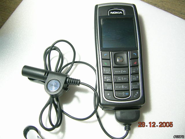 是Mp3??錯..是6230i....3.5"轉接頭!!