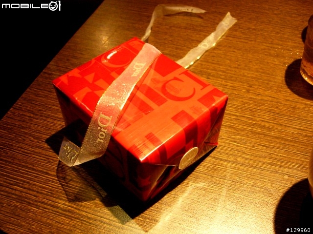 聖誕夜的大驚喜~ Miss Dior che'rie