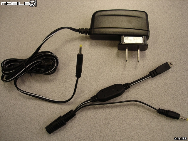 [分享]輕巧玲瓏! BLUETAKE i-PHONO mini  耳掛式藍芽立體聲耳機入手報告(三色到齊囉,12/24補上BT430TX)