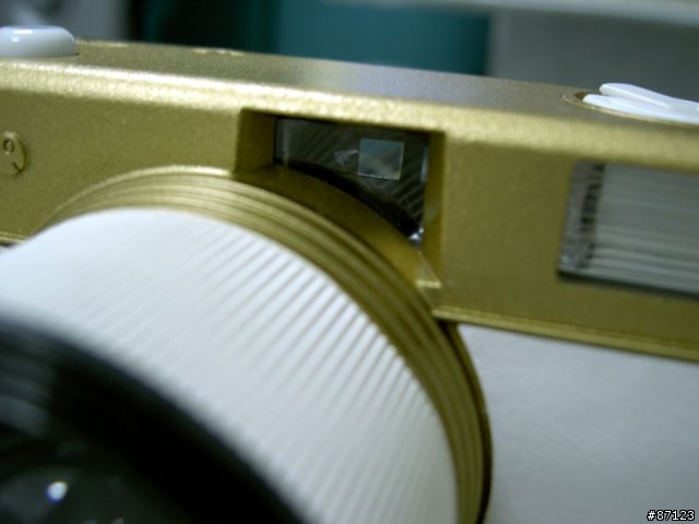 圖多 LOMO-FISHEYE 誠品書店限量版 入手!!