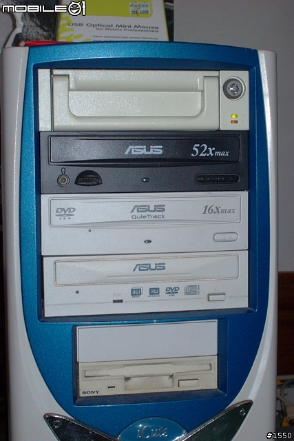 [照片] ASUS 的 CD-ROM, DVD-ROM 及 DVD 燒錄器