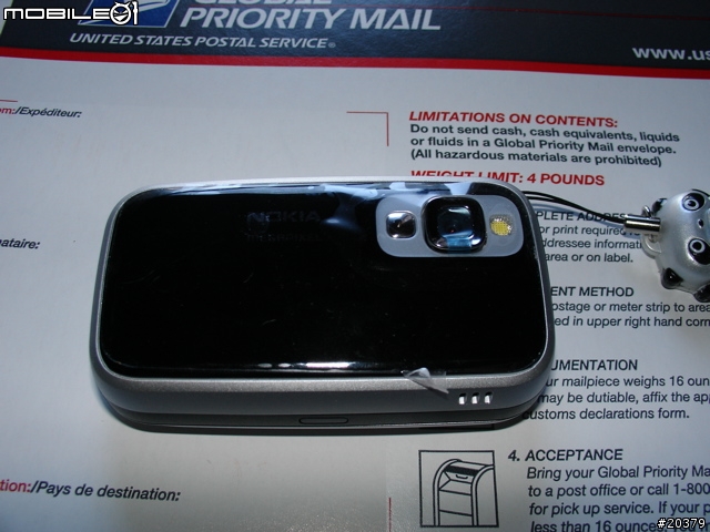 第一次在NOKIA區貼圖 - Nokia 6111 - 圖補齊了…