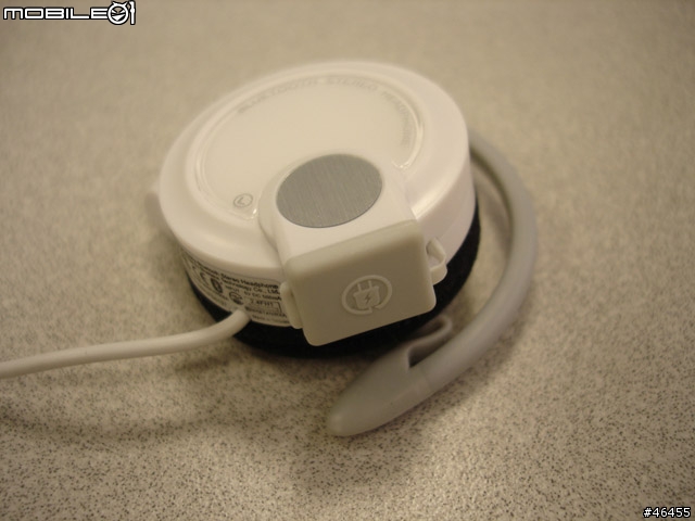 [分享]輕巧玲瓏! BLUETAKE i-PHONO mini  耳掛式藍芽立體聲耳機入手報告(三色到齊囉,12/24補上BT430TX)