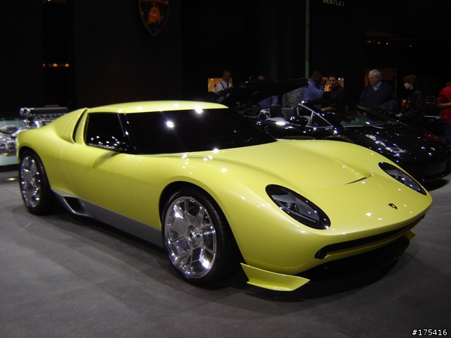 2006 Detorit Auto Show-9