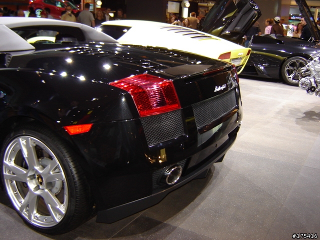 2006 Detorit Auto Show-9