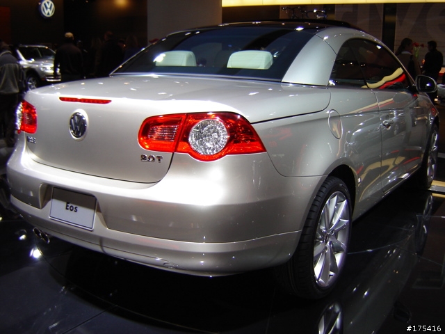 2006 Detroit Auto Show-4