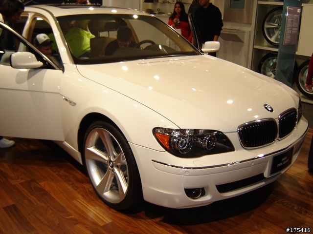 2006 Detorit Auto Show-10