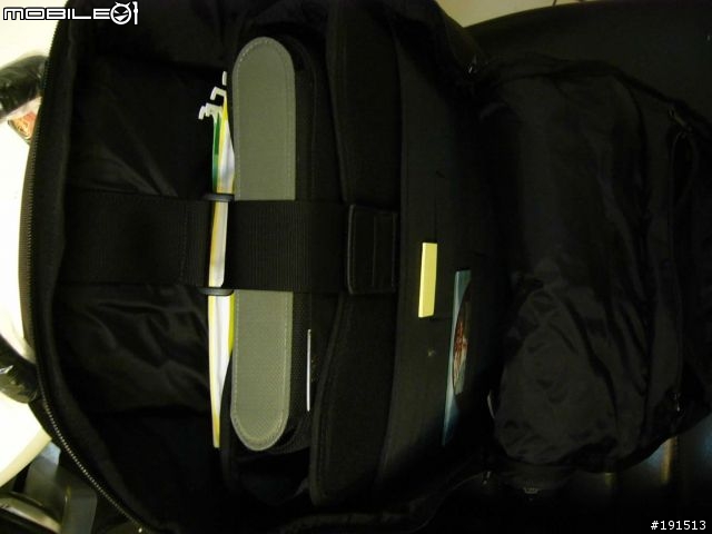 [分享] VICTORINOX 檢約樸素的背包