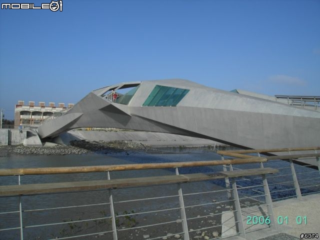 彰化-芳苑-王功漁港的新地標-有特色大橋(聽說還得過建築大賞)