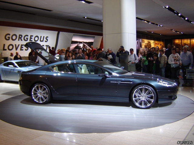 2006 Detroit Auto Show-7