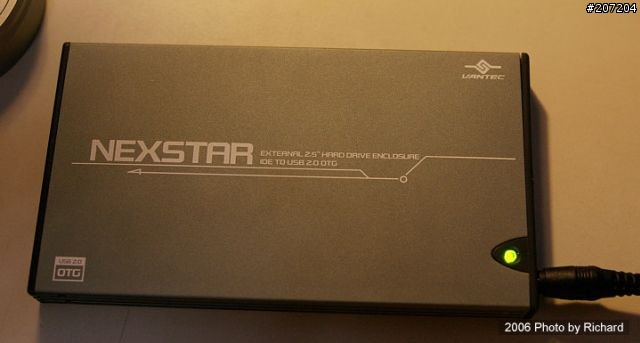 [分享] 超薄OTG，吃三號電池的凡達克傳輸精靈四