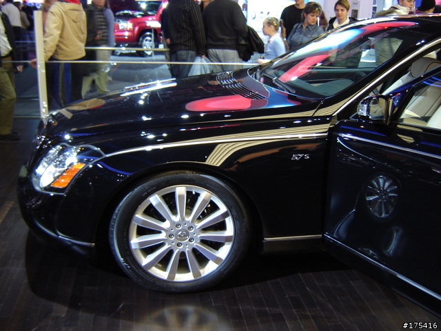 2006 Detroit Auto Show-3