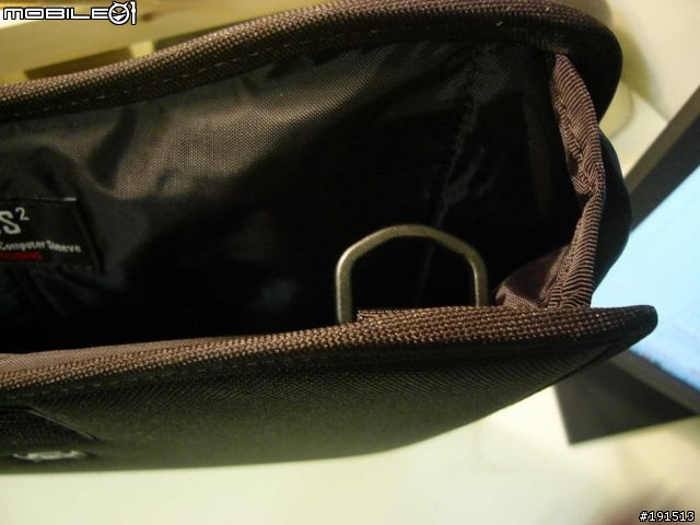 [分享] VICTORINOX 檢約樸素的背包
