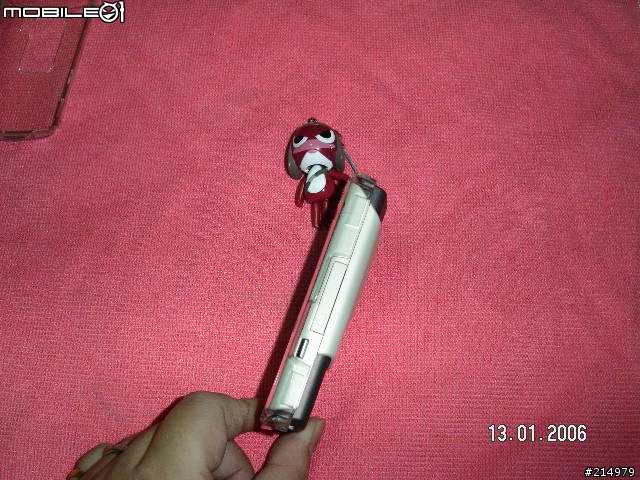 [分享]Nokia N70 的壓克力透明鎧甲