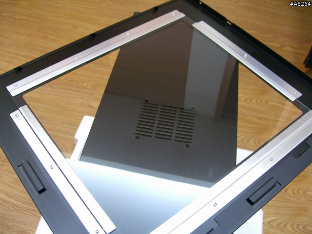 [分享]全鋁鎂合金機殼 聯力 PC-007 裝機心得