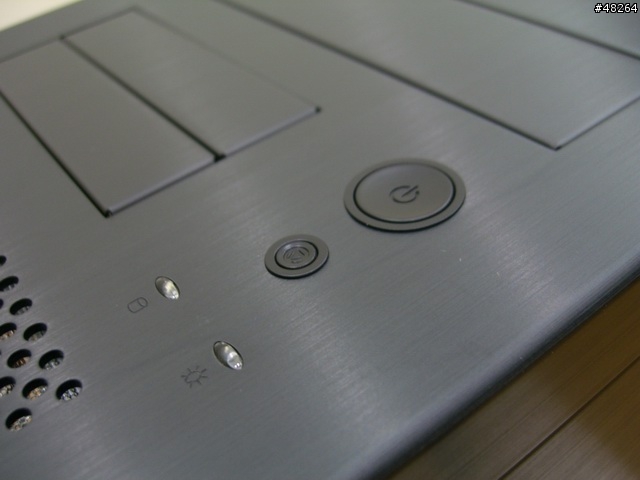 [分享]全鋁鎂合金機殼 聯力 PC-007 裝機心得