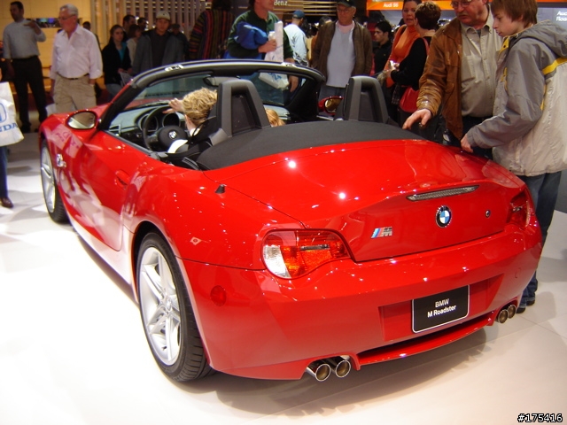 2006 Detorit Auto Show-10