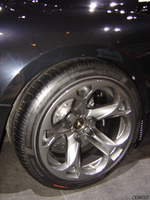 2006 Detorit Auto Show-9