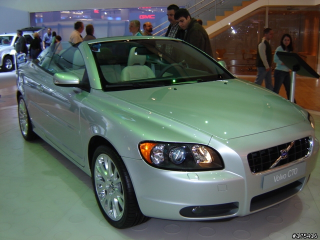 2006 Detroit Auto Show-7
