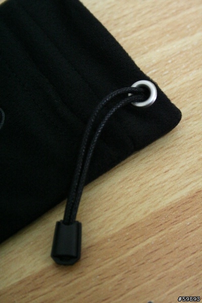 [心得] moshi iPouch iPod 專用保護套