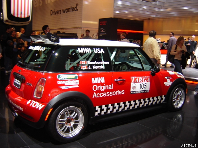 2006 Detorit Auto Show-10