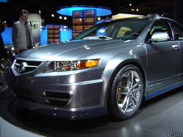2006 Detroit Auto Show-6
