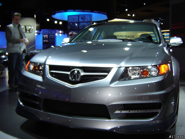 2006 Detroit Auto Show-6