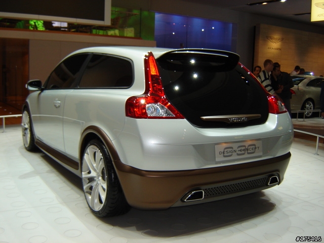 2006 Detroit Auto Show-7