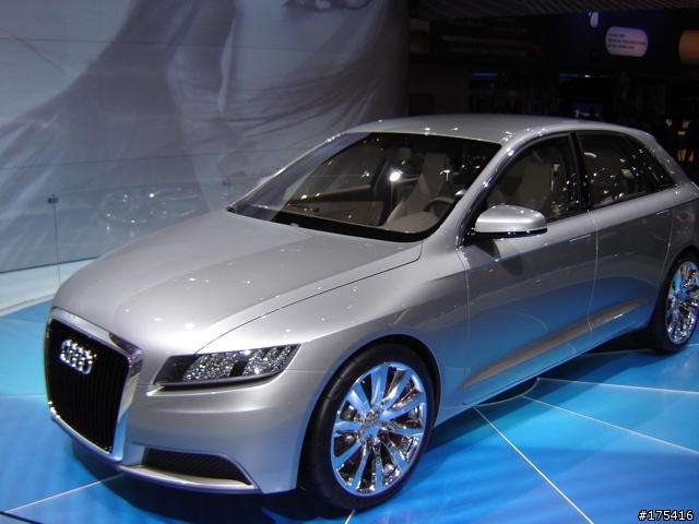 2006 Detroit Auto Show-3