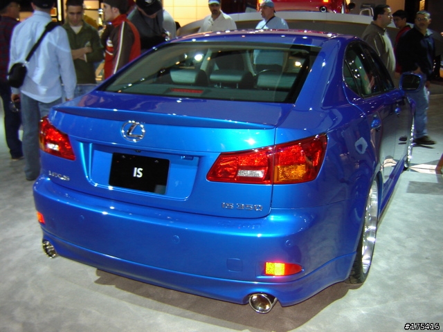 2006 Detorit Auto Show-8