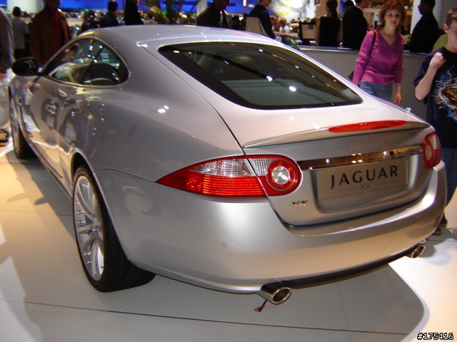 2006 Detroit Auto Show-7