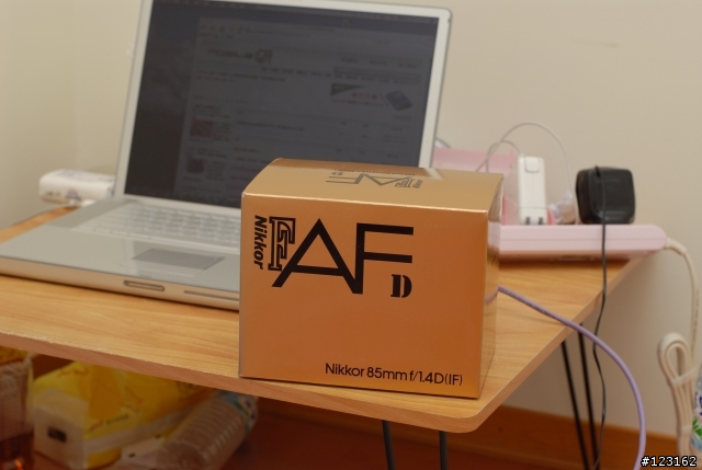 [勸敗分享]Nikkor  AF 85mm F1.4D(IF)