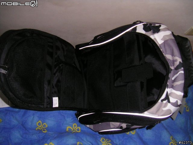 [敗了]Mobileedge電腦背包- Express Backpack 迷彩包(好多圖)