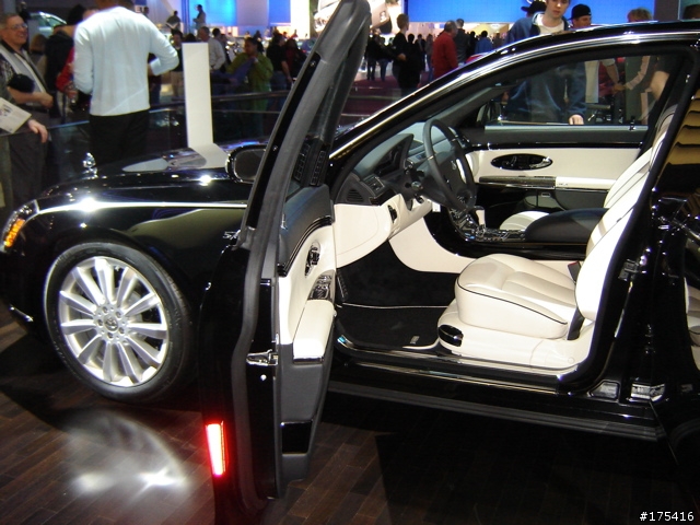 2006 Detroit Auto Show-5