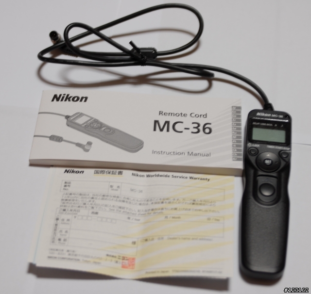 [分享]D200和電池把手和MC-36快門線