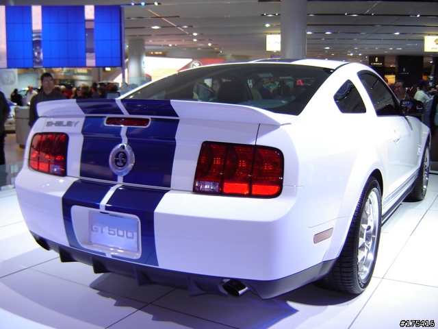2006 Detroit Auto Show-6