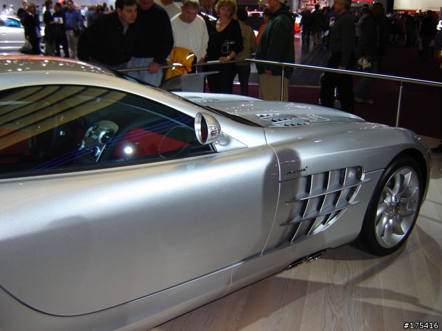 2006 Detroit Auto Show-5
