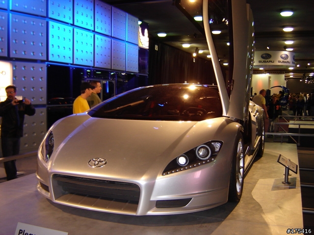2006 Detroit Auto Show-4