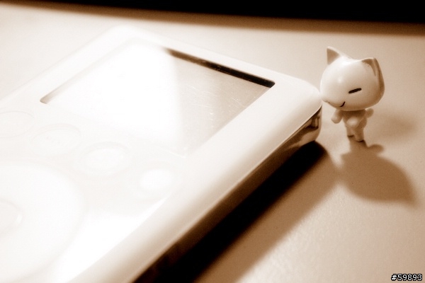 [心得] moshi iPouch iPod 專用保護套