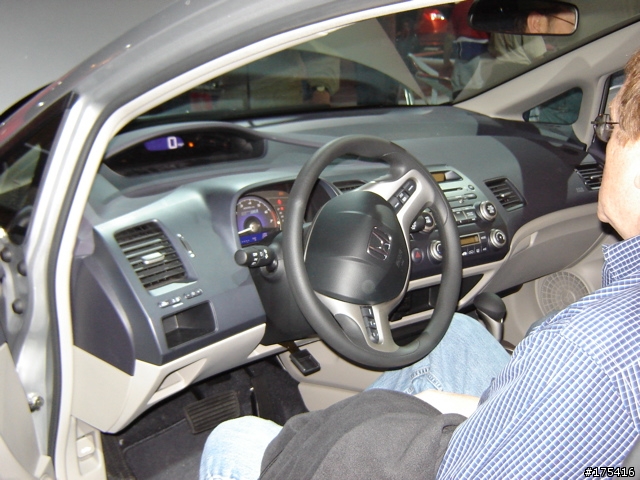 2006 Detroit Auto Show-6