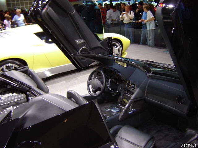 2006 Detorit Auto Show-9