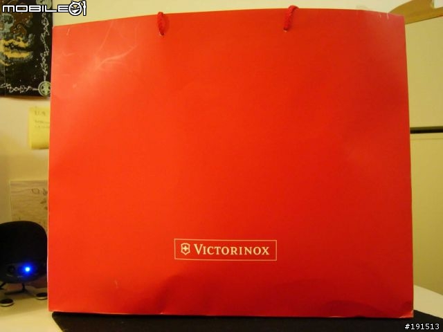[分享] VICTORINOX 檢約樸素的背包