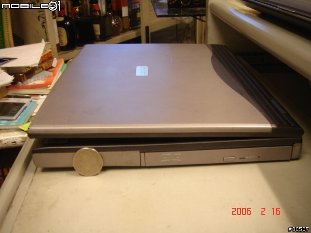 [無聊分享]CLEVO 3230 N年前的筆電 v.s. ASUS W6 圖多